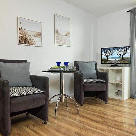 Apartamento Mann Un Fru - Residenz Am Yachthafen Kirchdorf  Exterior foto